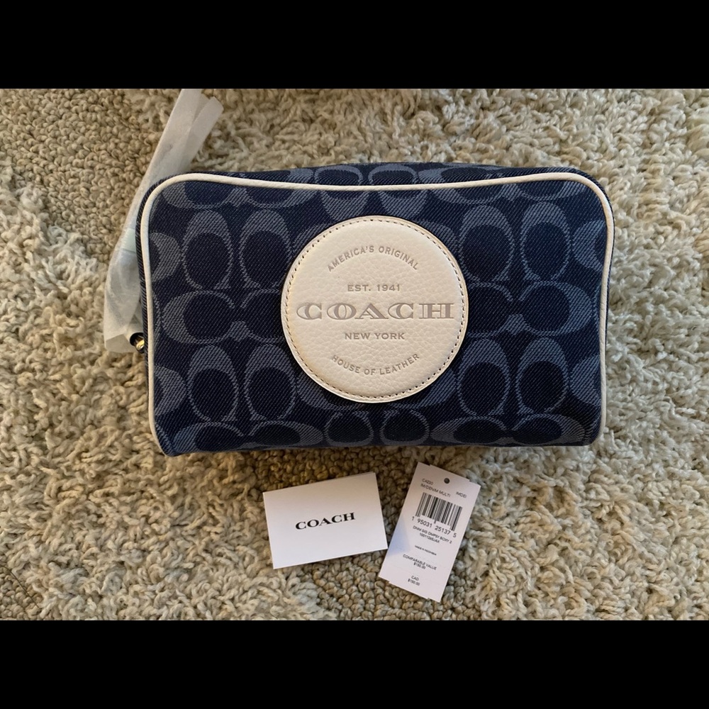 COACH MAKEUP BAG/LARGE WRISTLET, NWT!!!